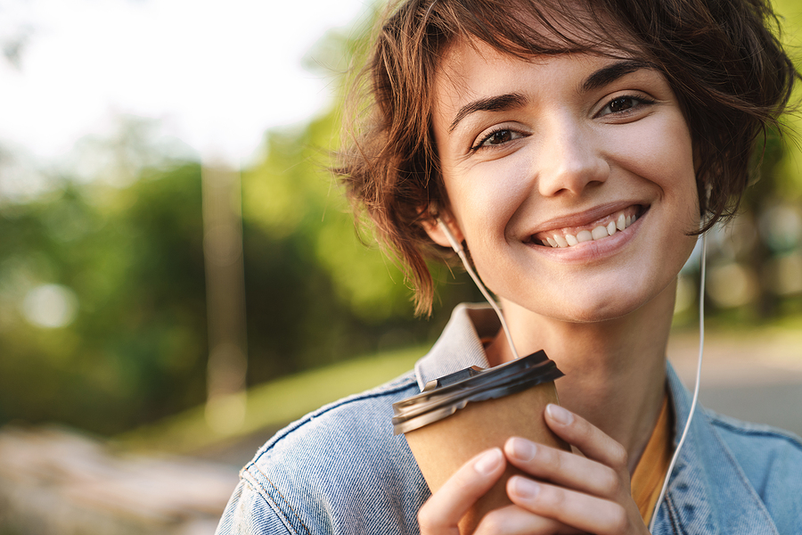 The Comprehensive Health Benefits of Investing in a Smile Makeover